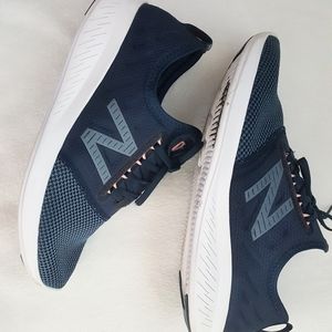 NEW BALANCE Women's FuelCore Coast V4 Running Shoe